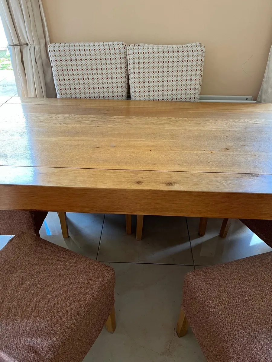 Dining room table and 6 chairs - Image 3