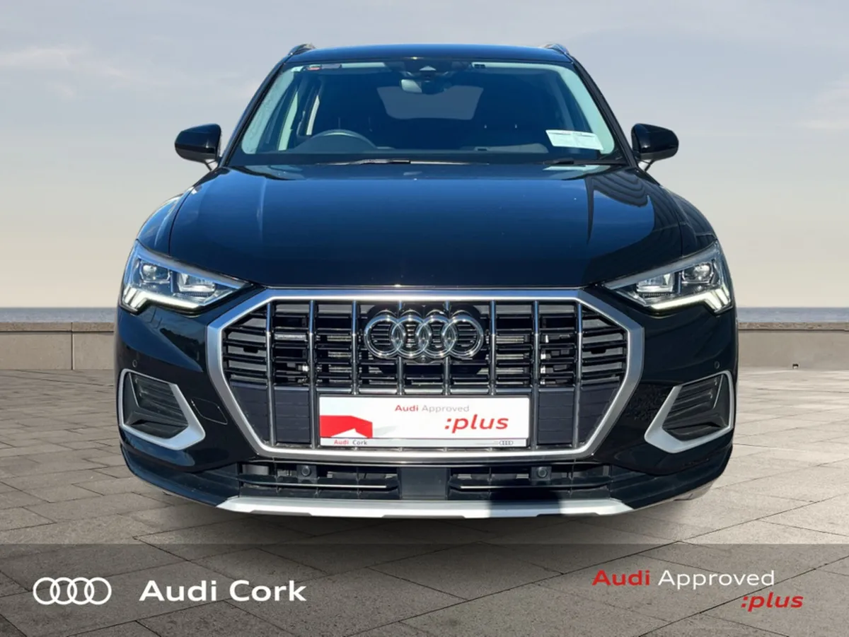 Audi Q3 35TDI 150BHP QUATTRO AUTOMATIC WITH BLACK - Image 3