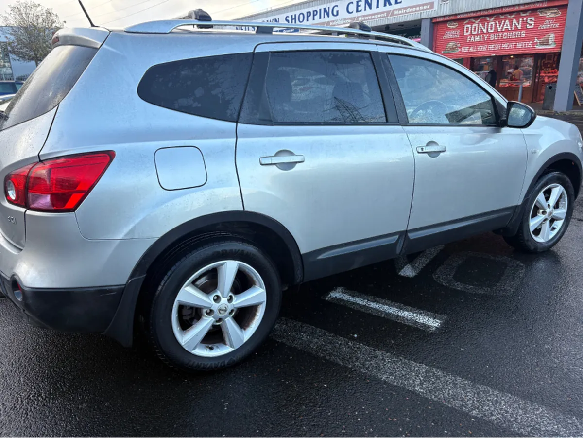 Nissan Qashqai 1.5 DSL + 2 C PACK 5DR - Image 2