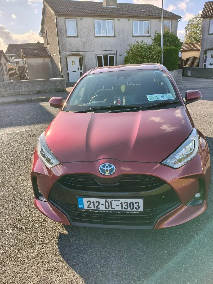 Toyota Yaris 2021 - Image 2