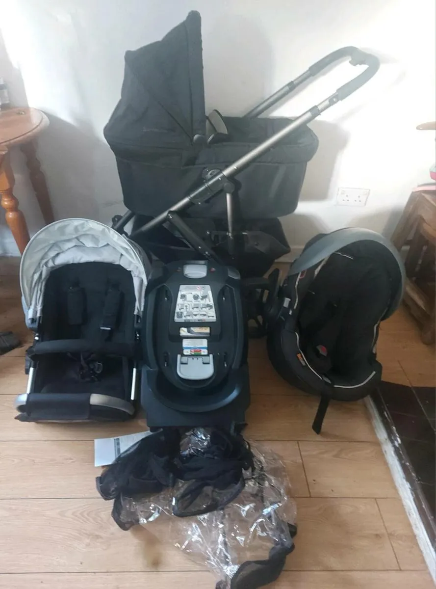 Uppababy vista travel system - Image 3