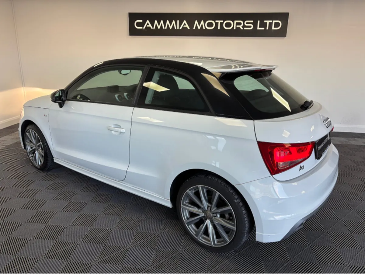 Audi A1 *AUDI A1 1.4 PETROL AUTOMATIC *LOW MILEAGE - Image 4