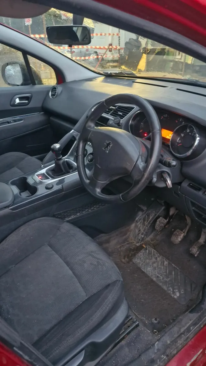 Peugeot 3008 2010 - Image 2