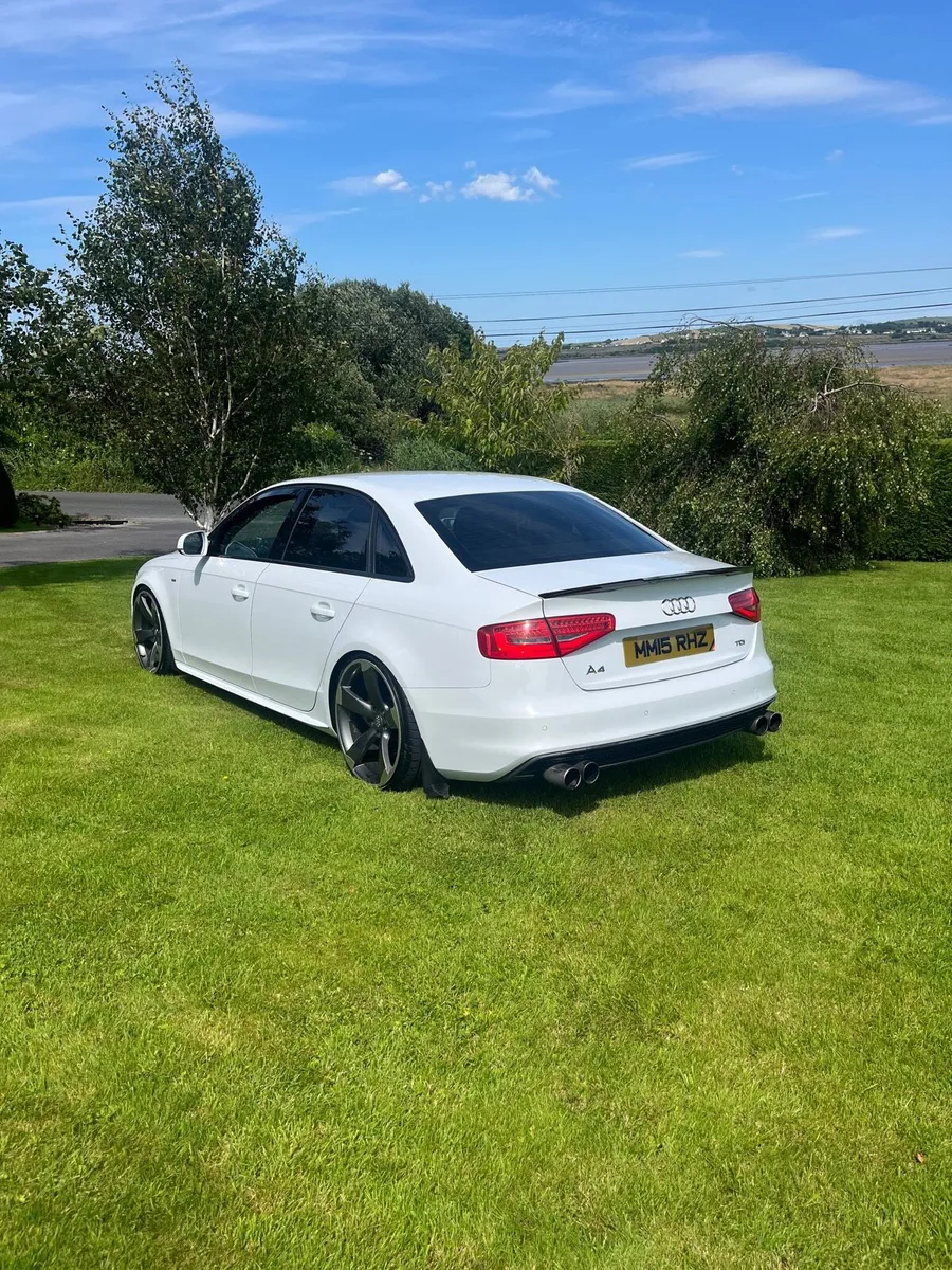 Audi A4 Sline Black Edition - Image 3