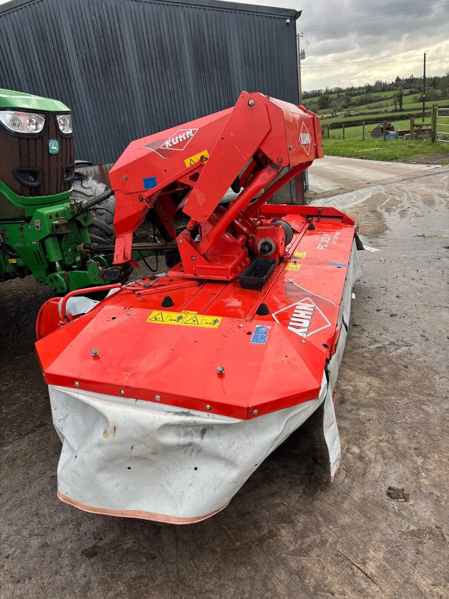 Front mower conditioner - Image 1