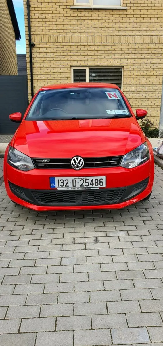 Automatic VW Polo 2013 Rline- Price 8500 - Image 1