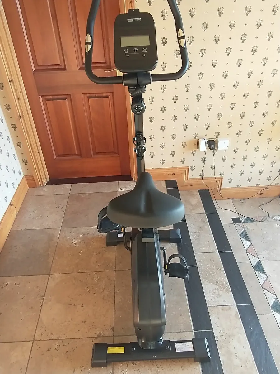 Exercise bike - Image 3