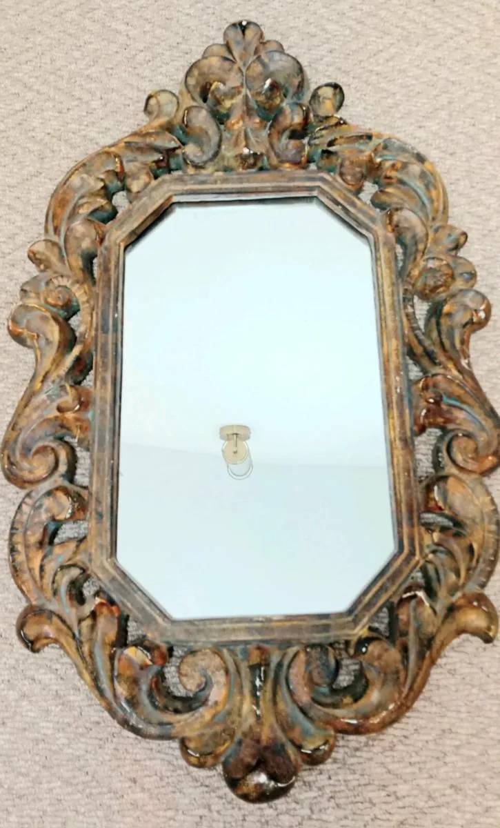 Mirrors - Image 3
