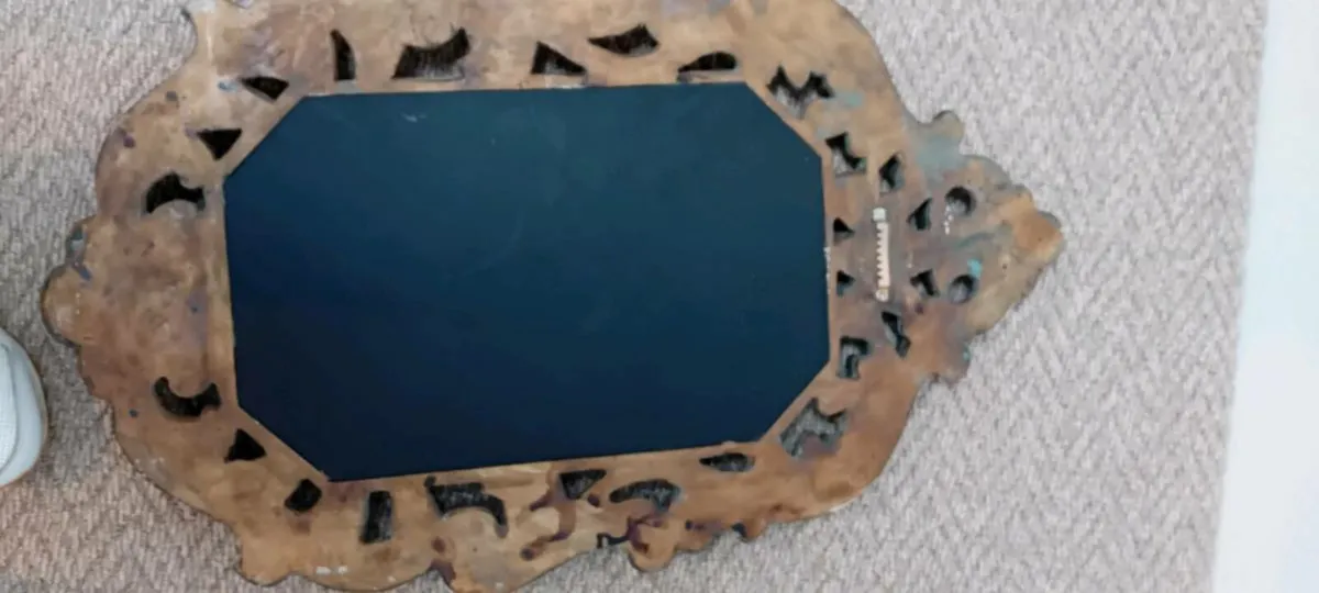 Mirrors - Image 4