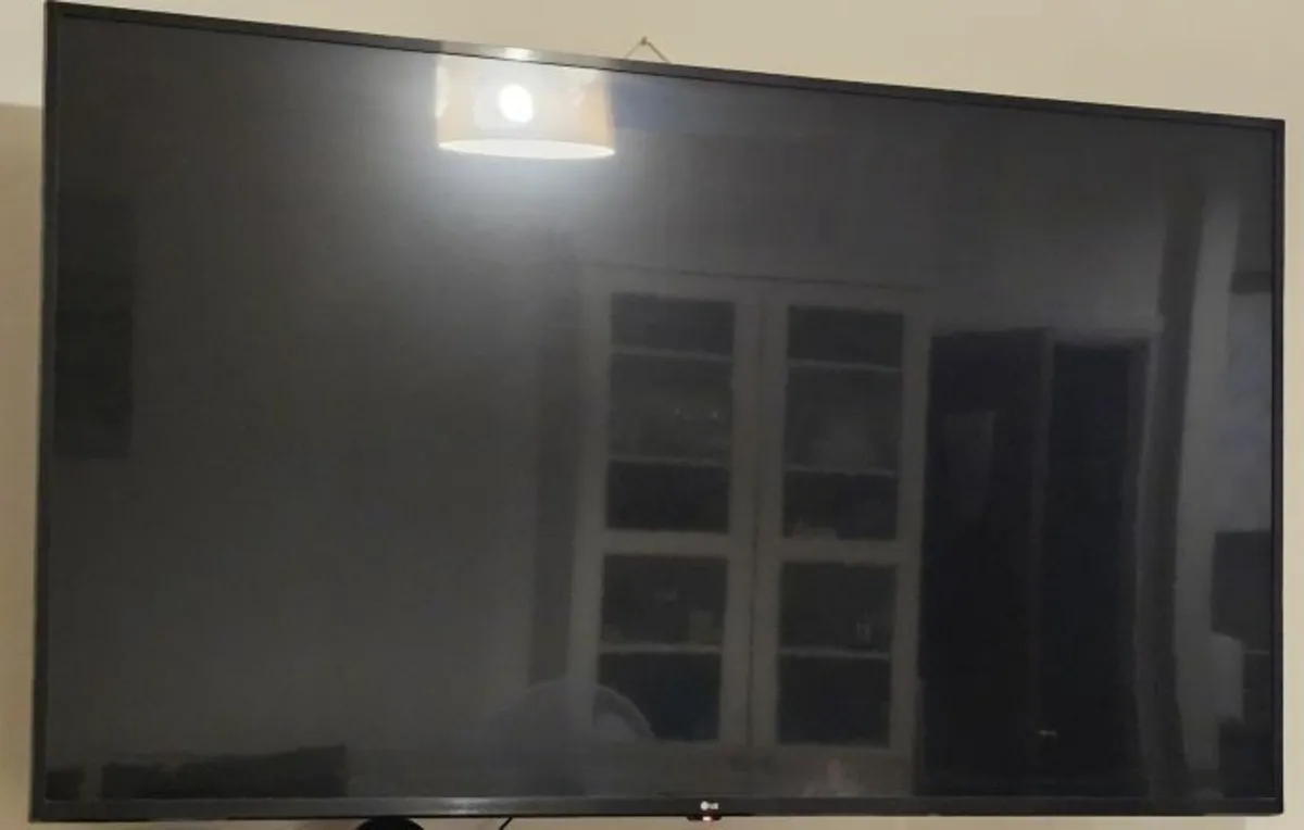 LG 65” 4K HDR Smart TV with Wall Mount - Image 4
