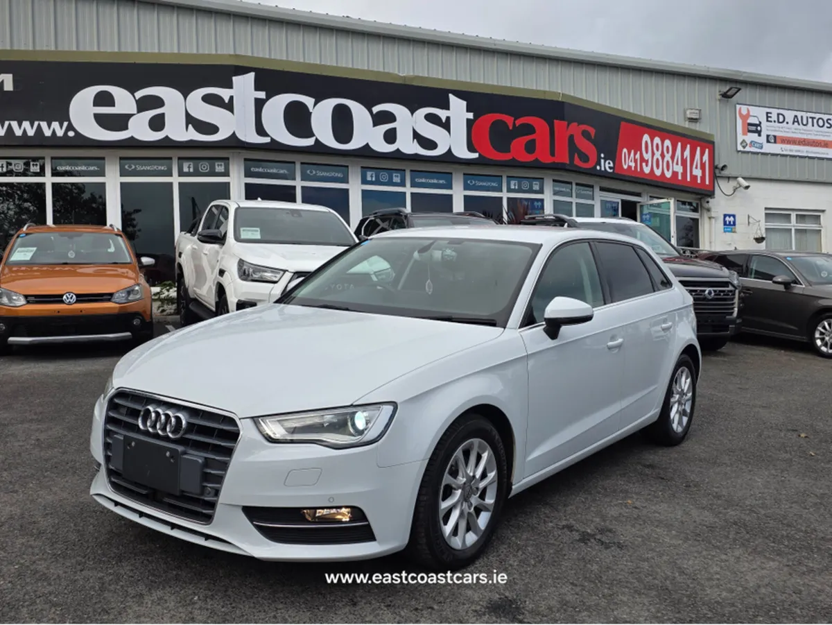 Audi A3 1.4 TFSI AUTO - REV CAMERA - PARKING SENSO - Image 1