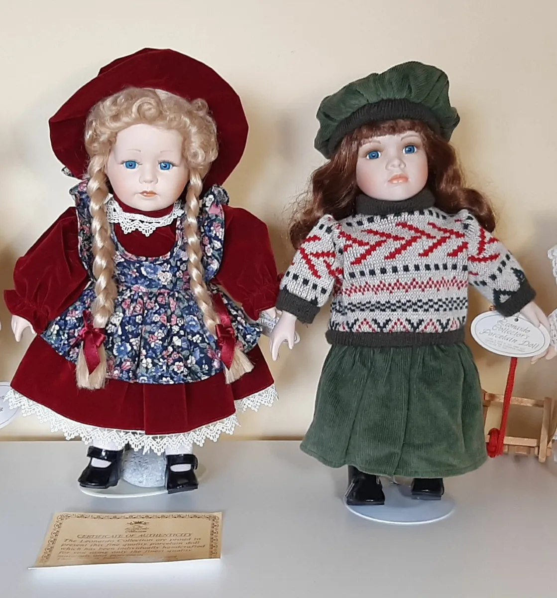Porcelain dolls - Image 1