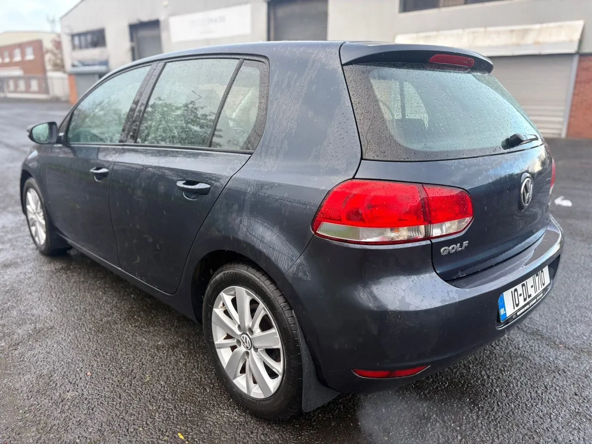 2010 Volkswagen Golf 1.6TDI - Image 2