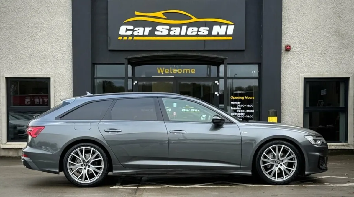 2.0 TDI 40 Black Edition Estate 5dr Diesel S Troni - Image 3