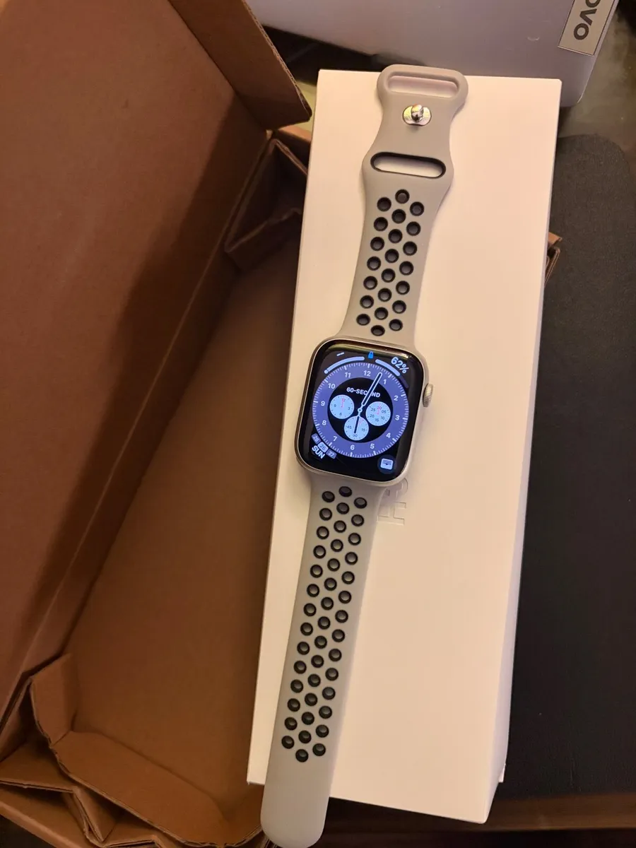 Apple Watch series 9 - Image 3