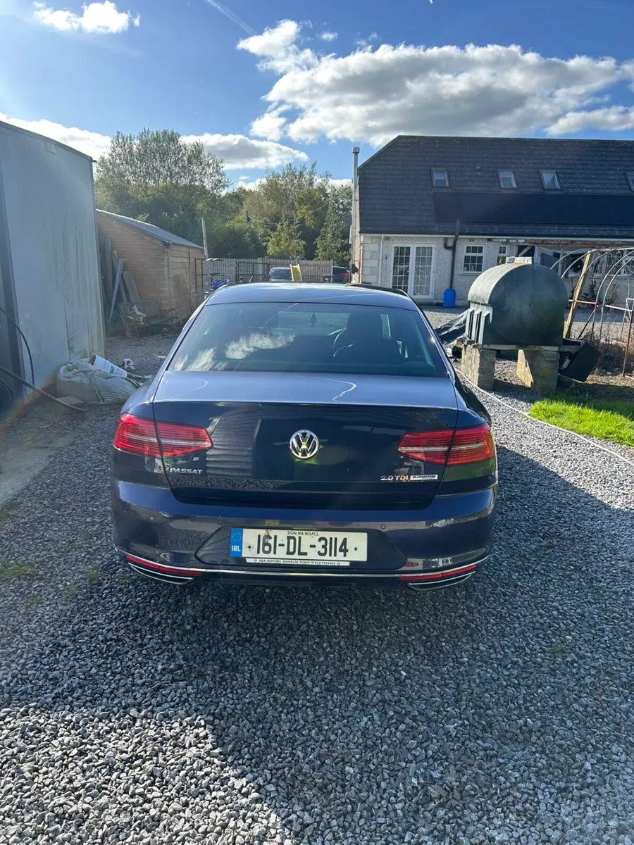 Volkswagen b9 Passat - Image 2