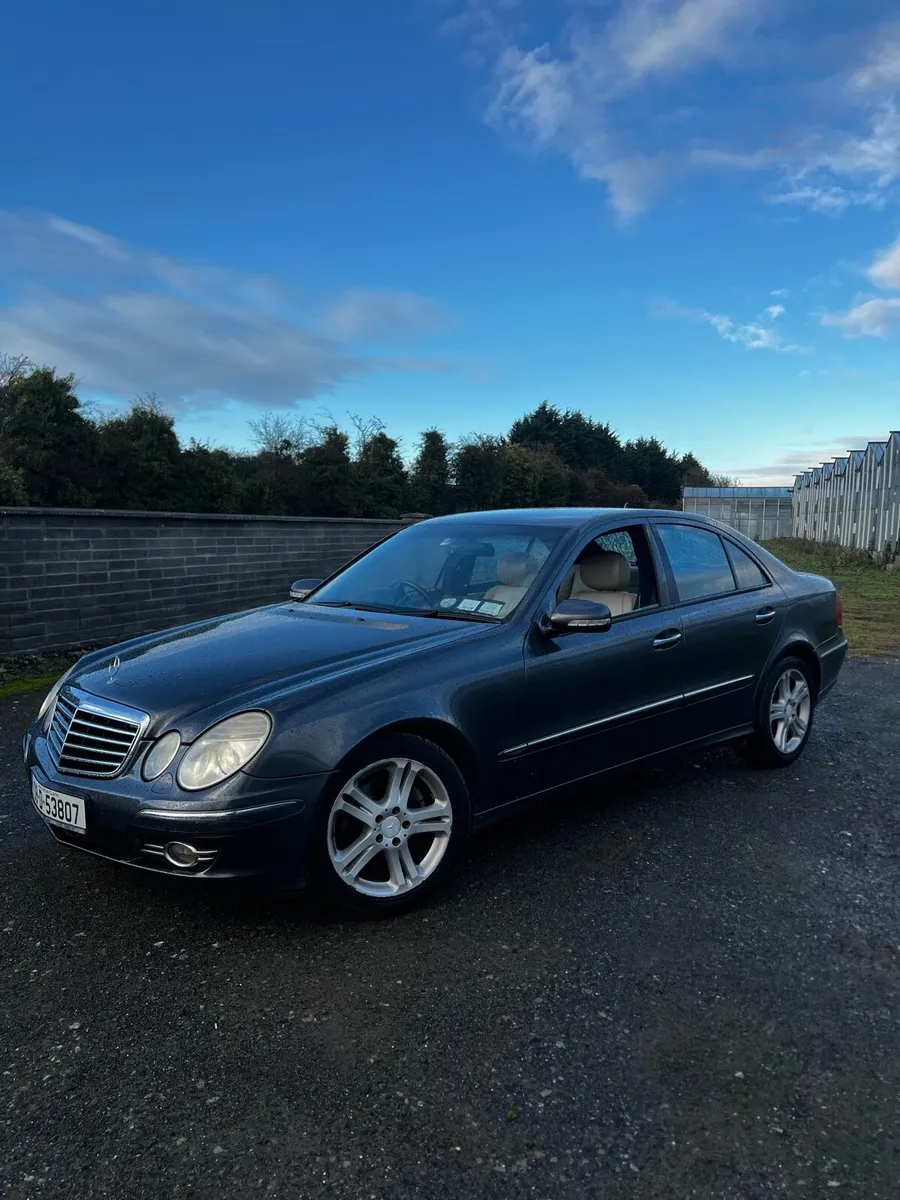 2008 Mercedes E200 Auto - Image 1