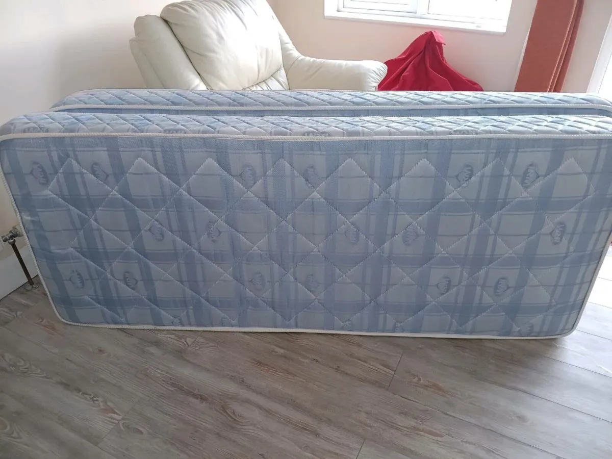 Free to take away 2 single mattresses , spotless - Image 2