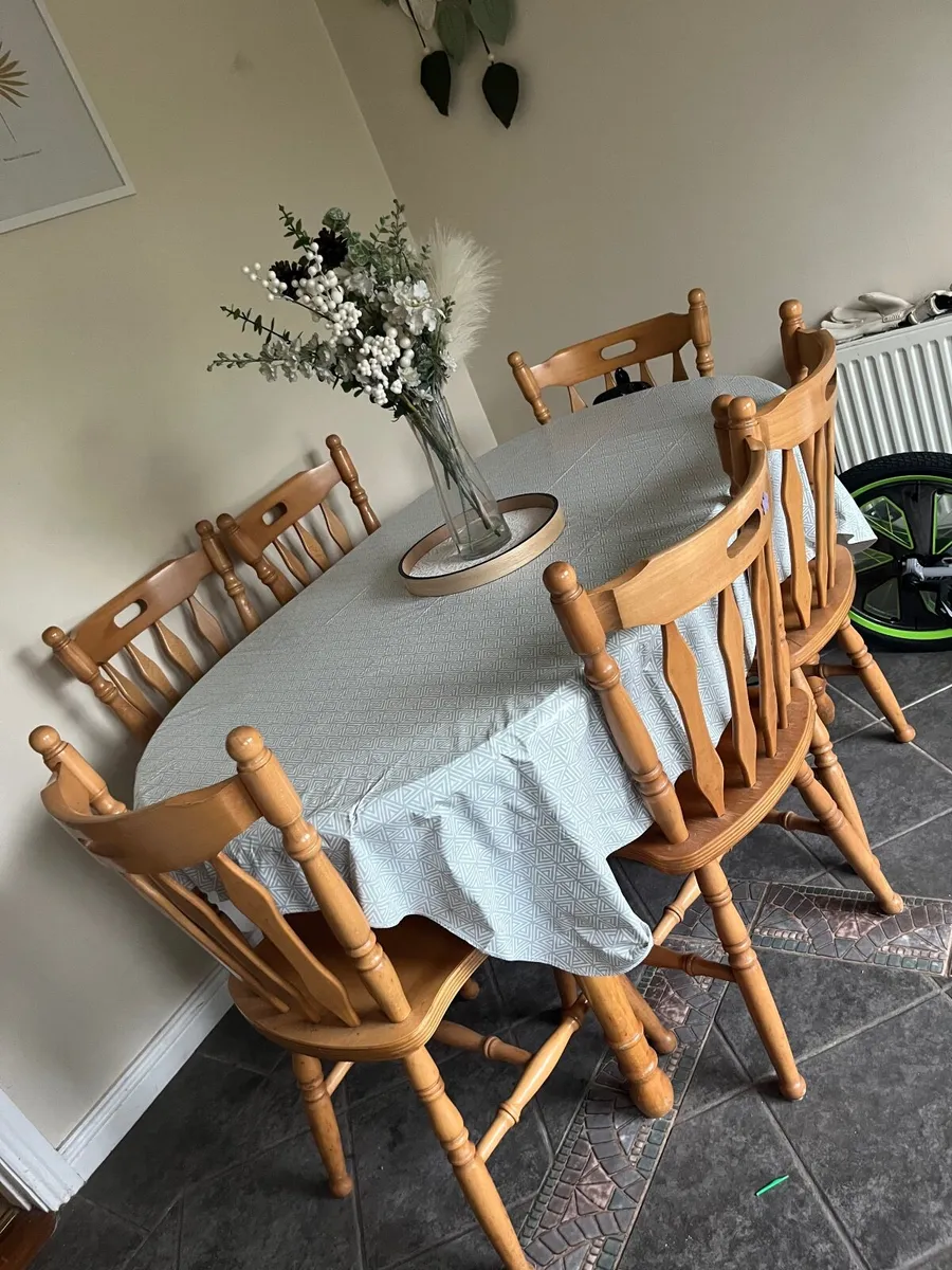 Kitchen Table & 6 Chairs - Image 2