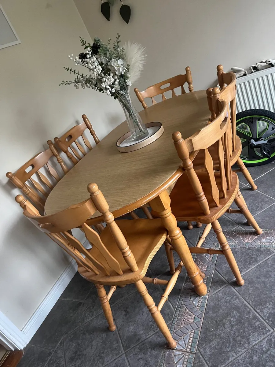 Kitchen Table & 6 Chairs - Image 3