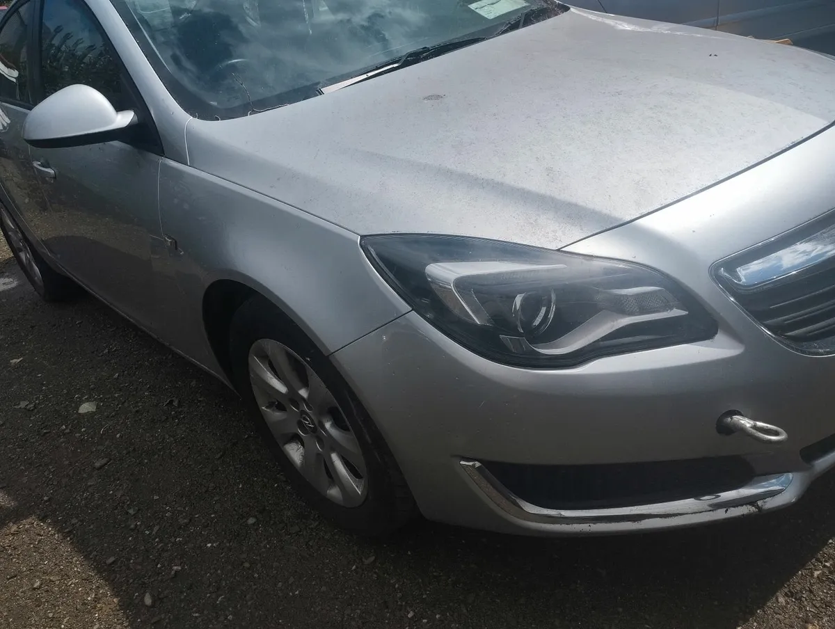 Opel insignia 2.0 diesel for breaking only - Image 1