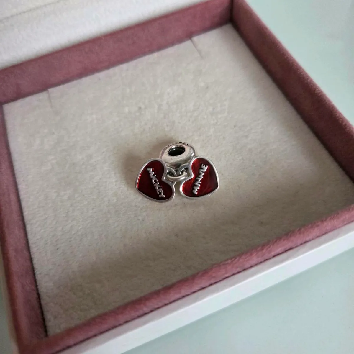 Pandora hearts dangle charm Minnie&Mickey - Image 1