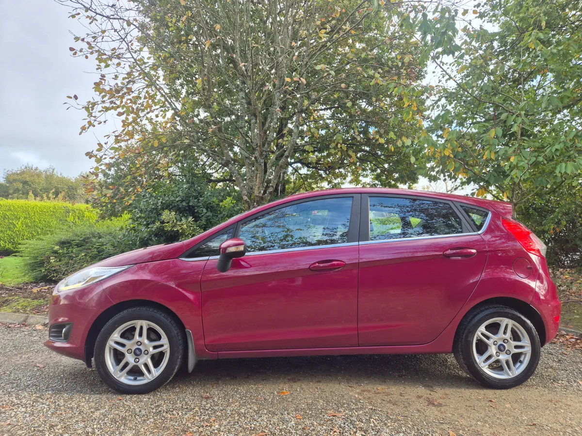 2014'FORD FIESTA 1.0 PETROL - Low mileage - Image 4