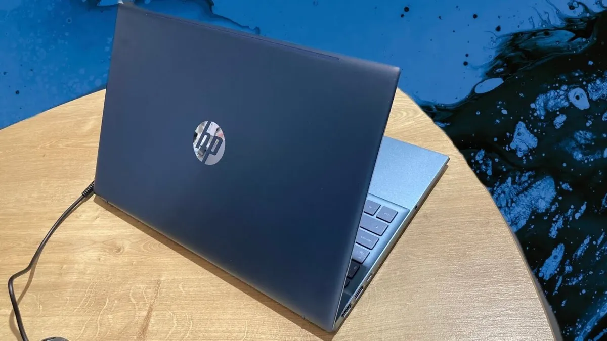HP Pavilion 15 - i5 8GB 512GB SSD Fog Blue - Image 3