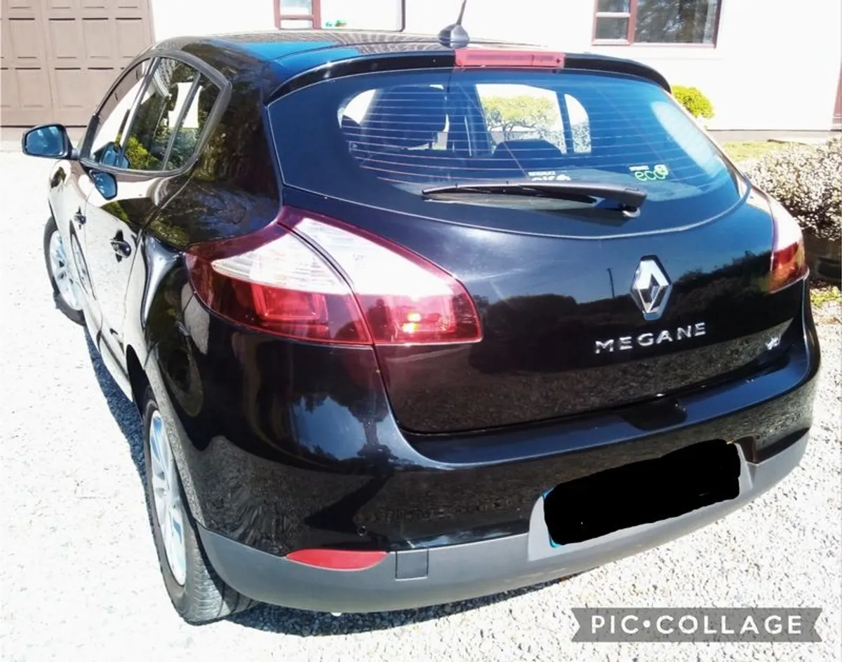 2015 Renault Megane - Image 2