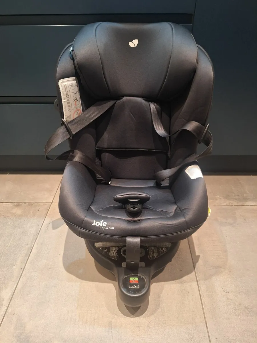 Joie I-spin 360 Baby Car seat - Image 1