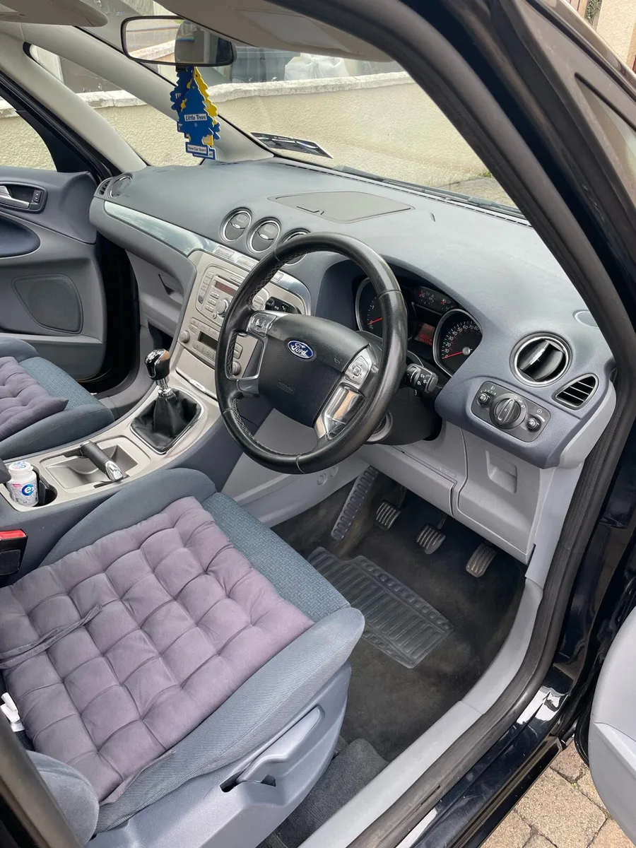 Ford S Max - Image 3