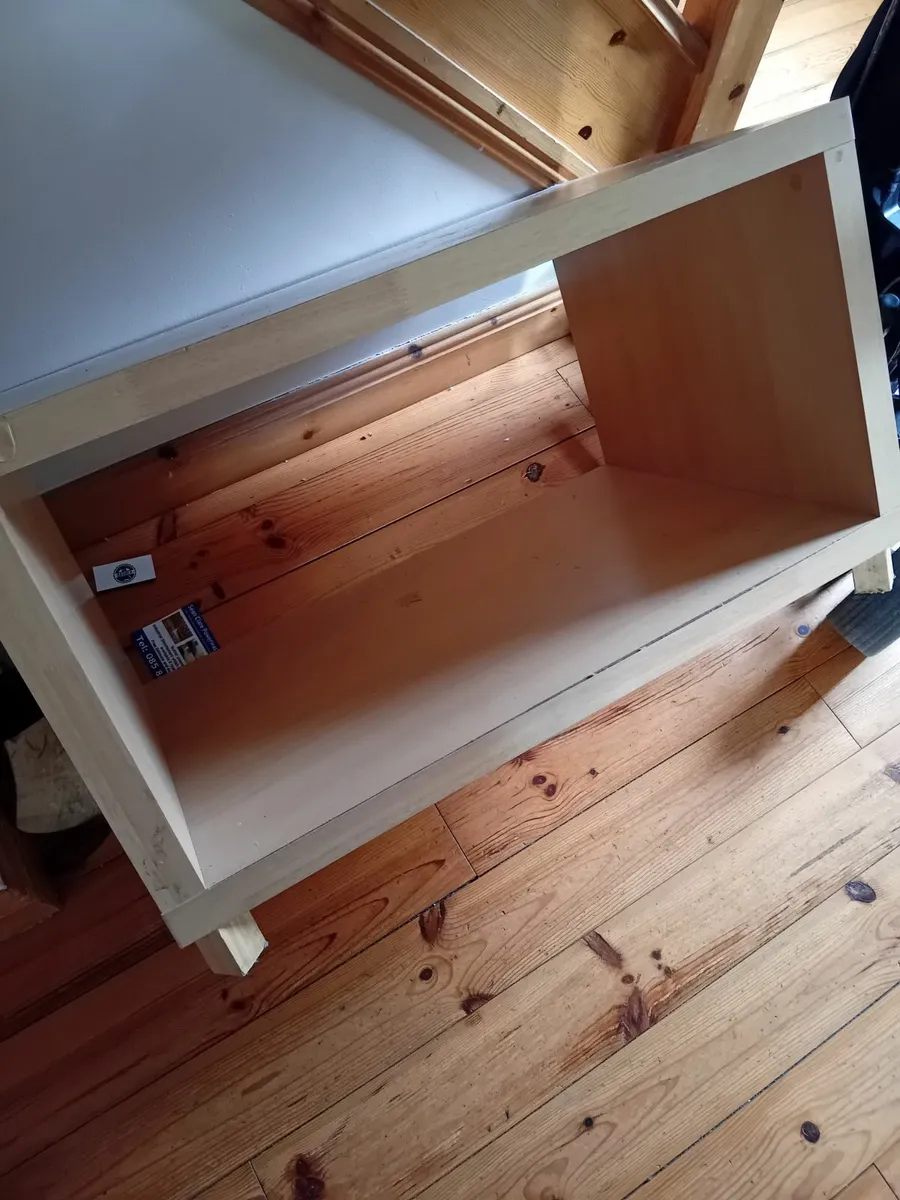 Couch and T.V stand - Image 3
