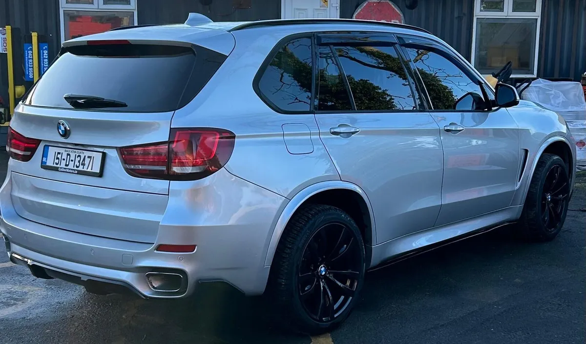 BMW X5 3.0d xdrive 7seats - Image 4