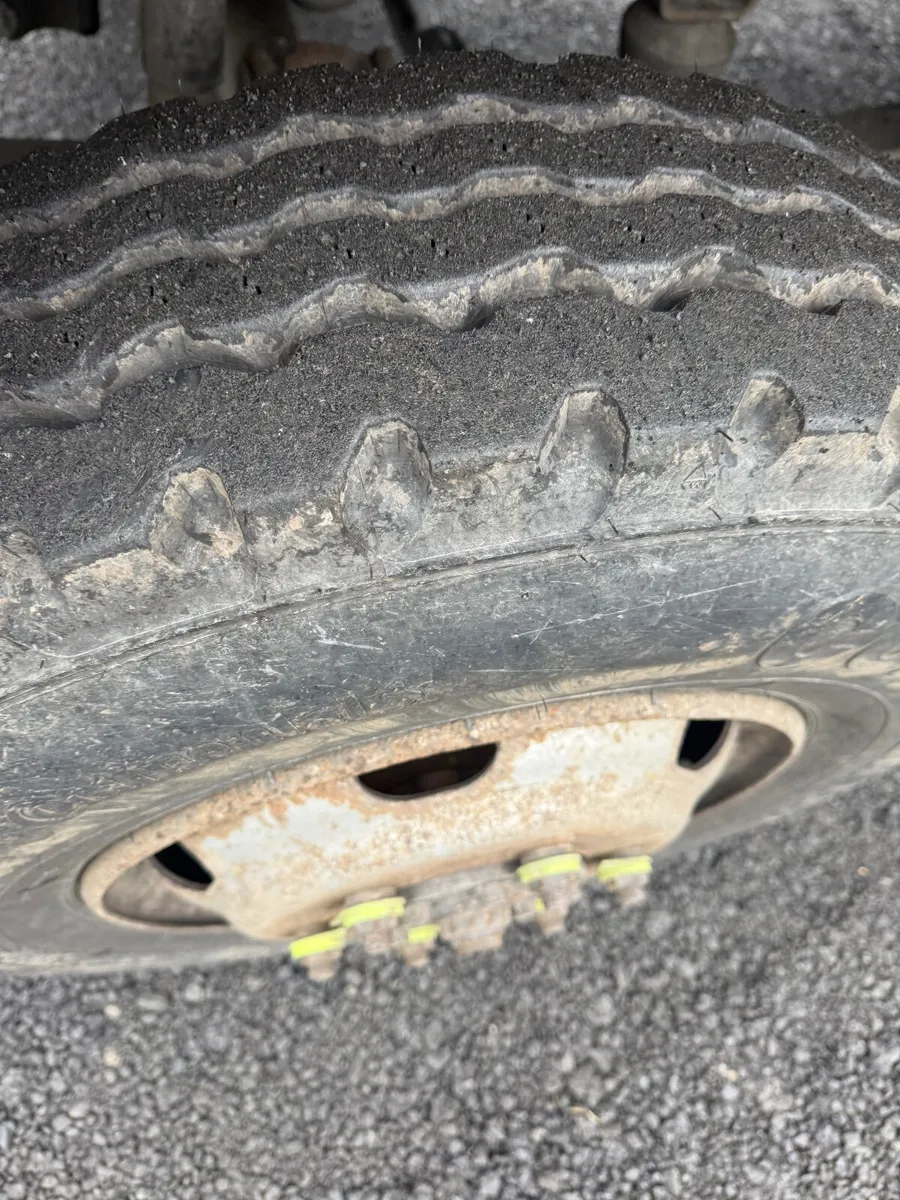 Mercedes Vario 4x4 2008 - Image 3