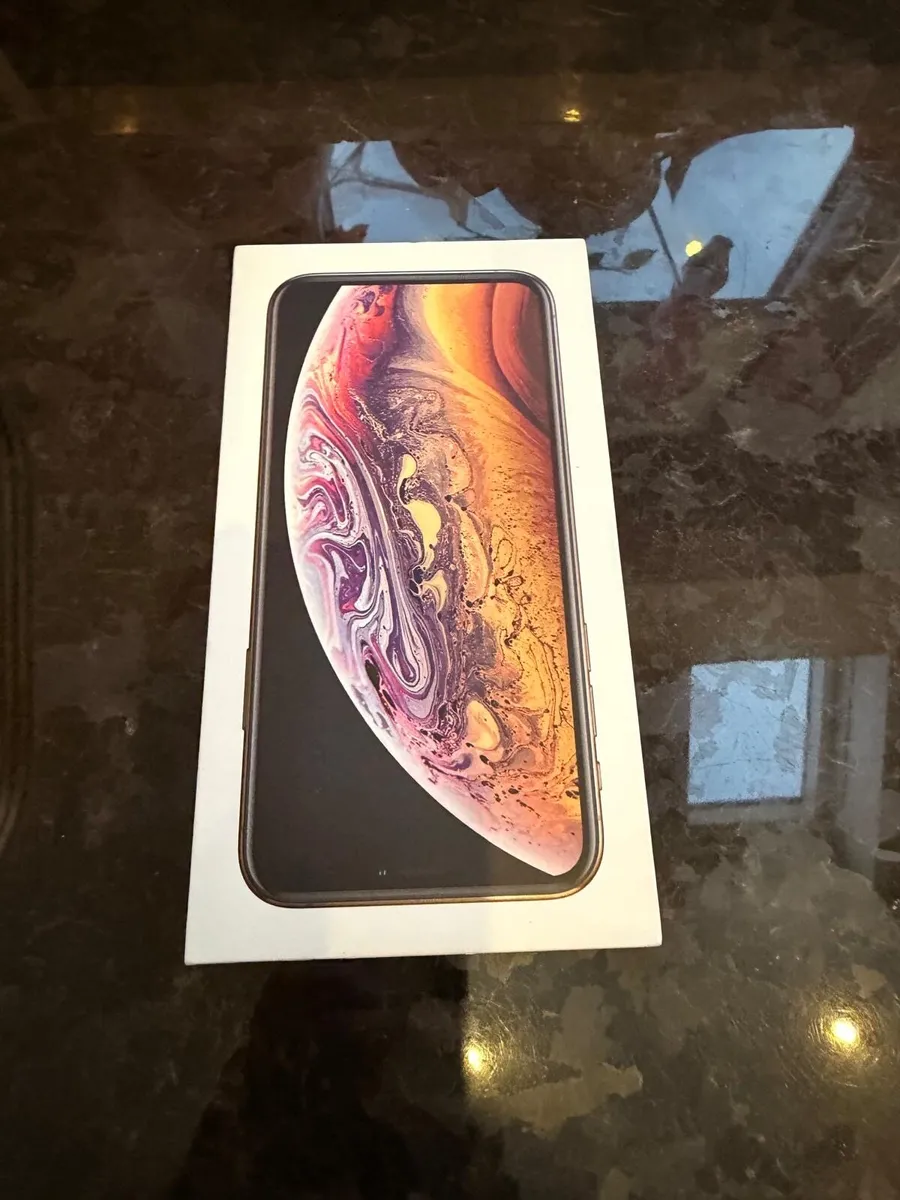 iPhone XS GOLD - Image 1