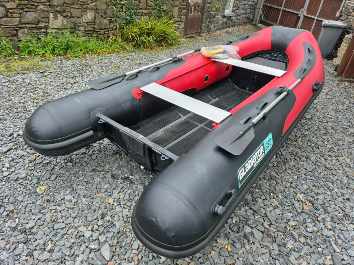 Gladiator 380 rib fishing boat, aluminium hull. - Image 4