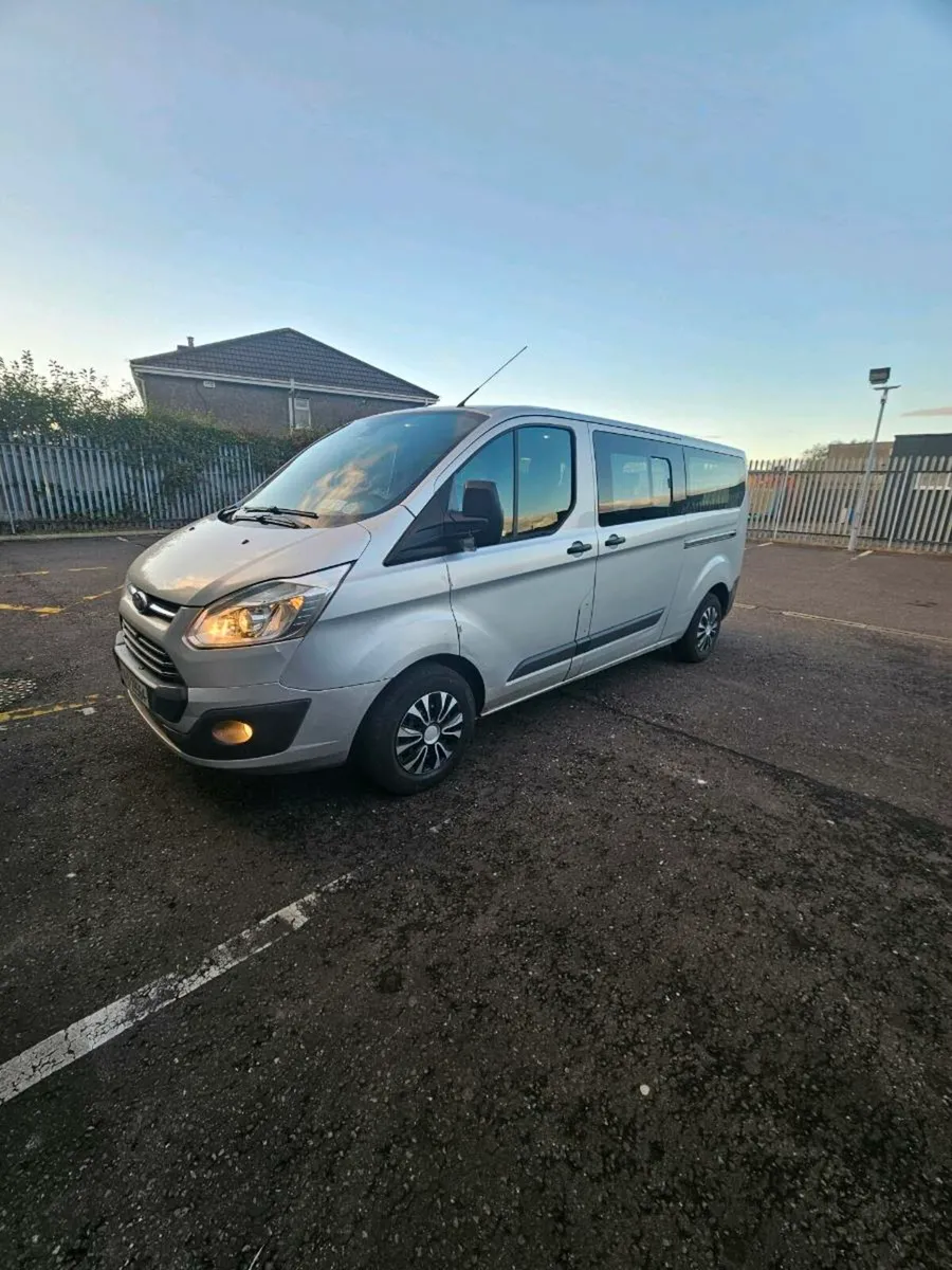Ford Transit Custom 9 Seater - Image 3