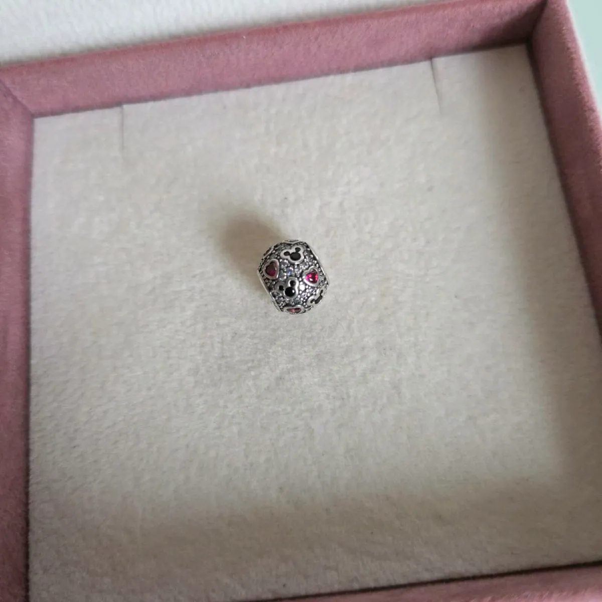 Pandora sparkly charm Minnie&Mickey - Image 1