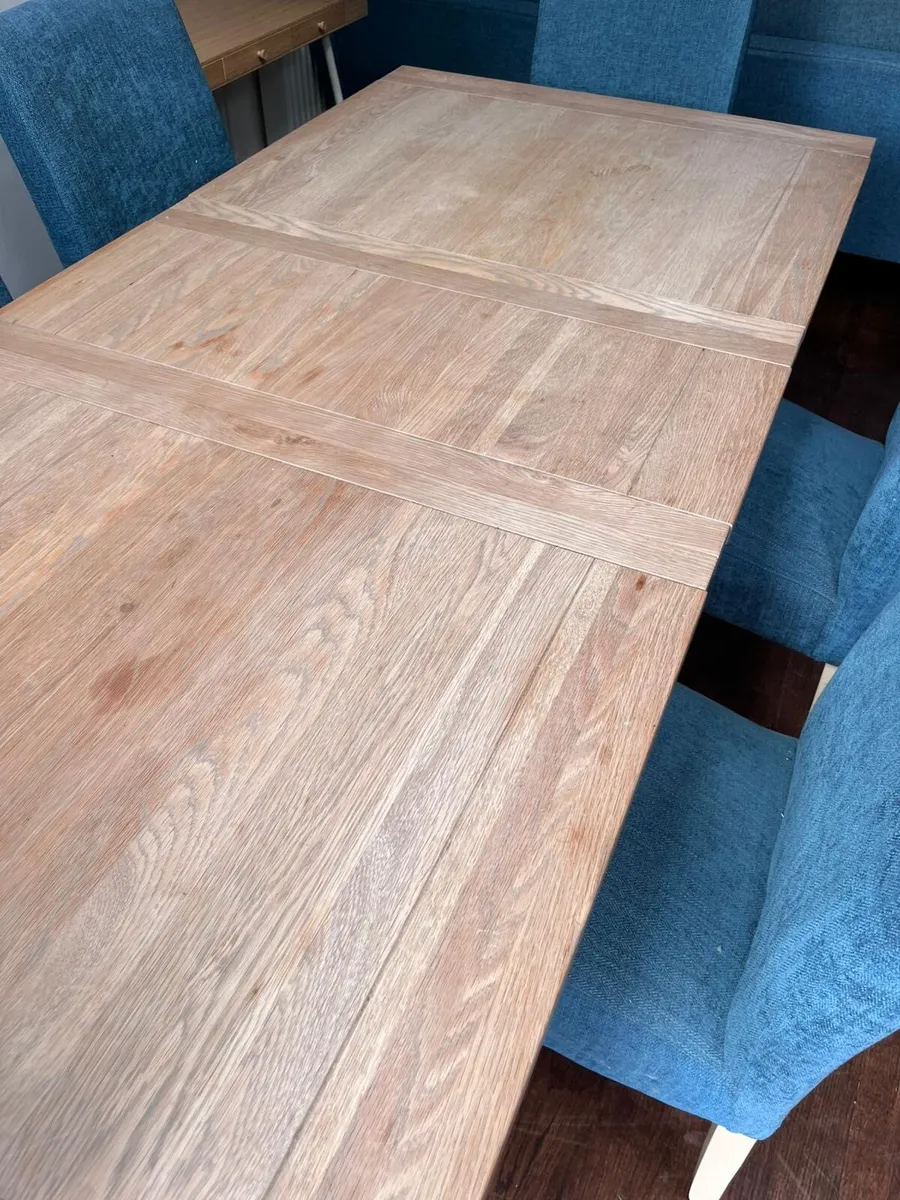 Dining table and chairs - Image 4