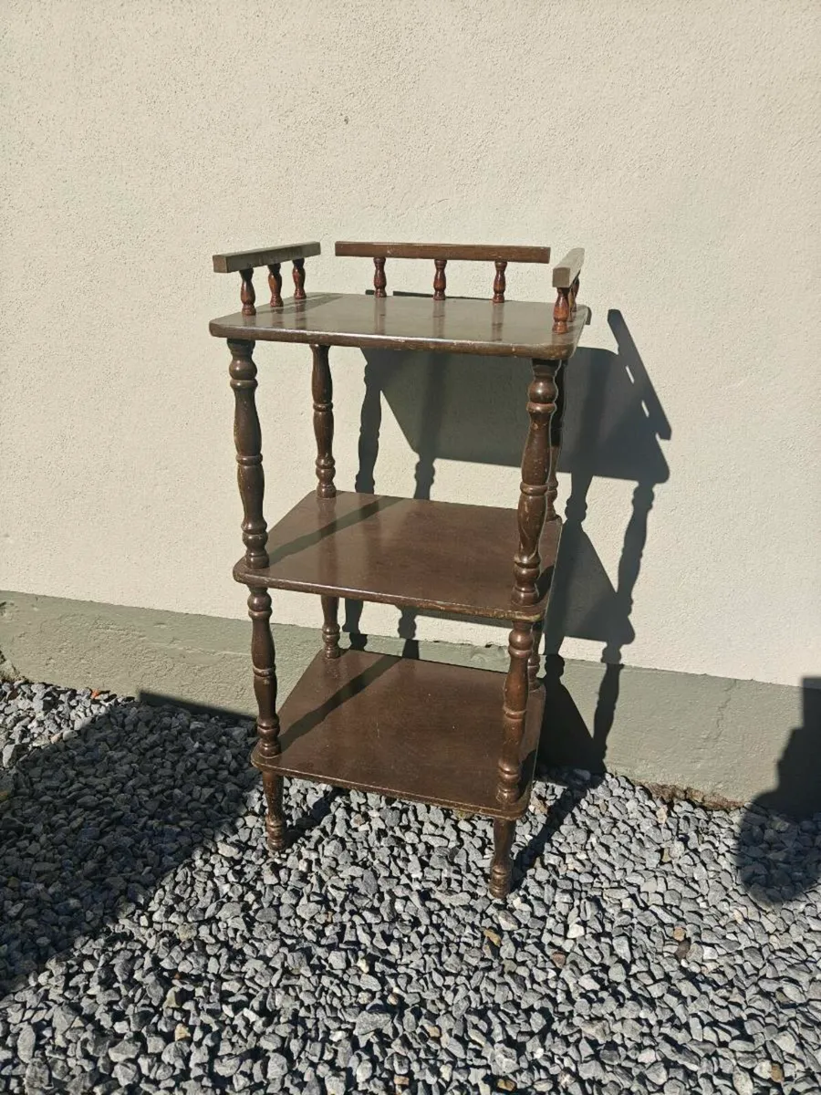 Free table