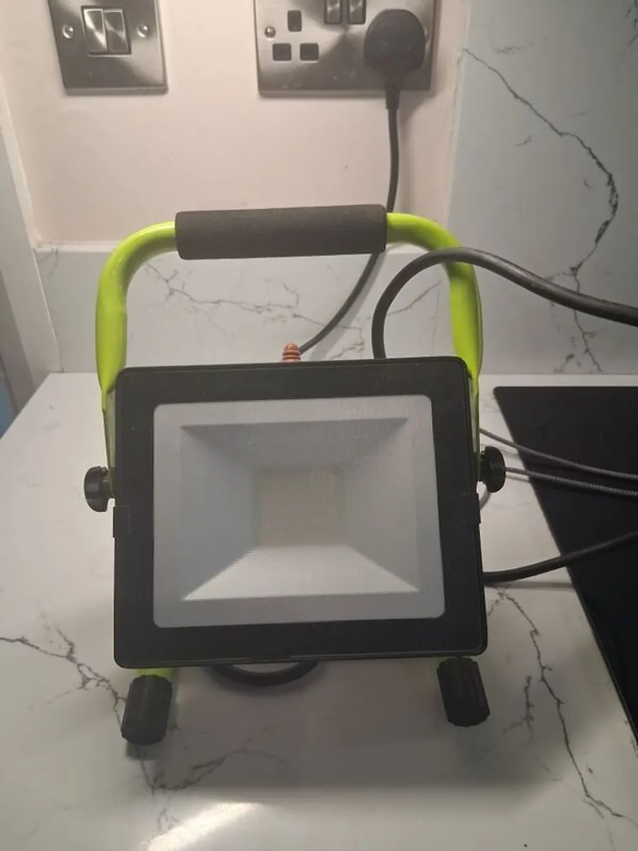 Portable Worklight - Image 1