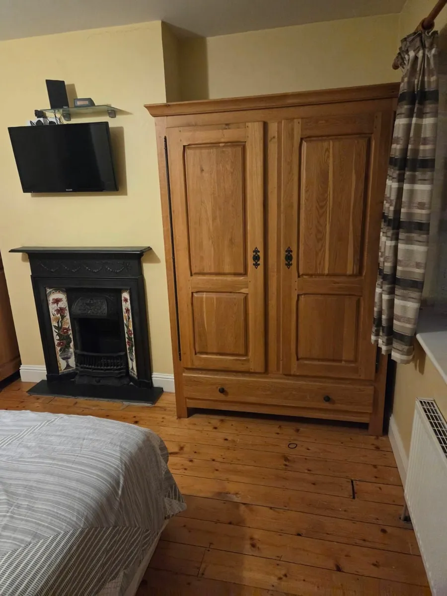 Oak Wardrobes - Image 2
