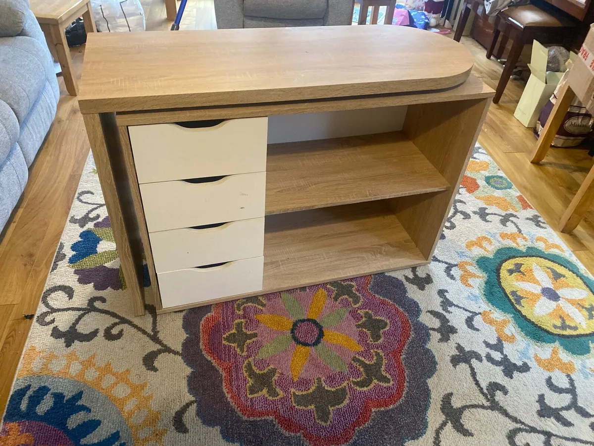 Desk - Image 2