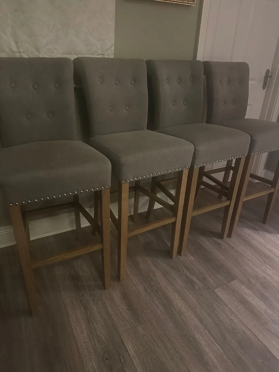 Bar stools - Image 2