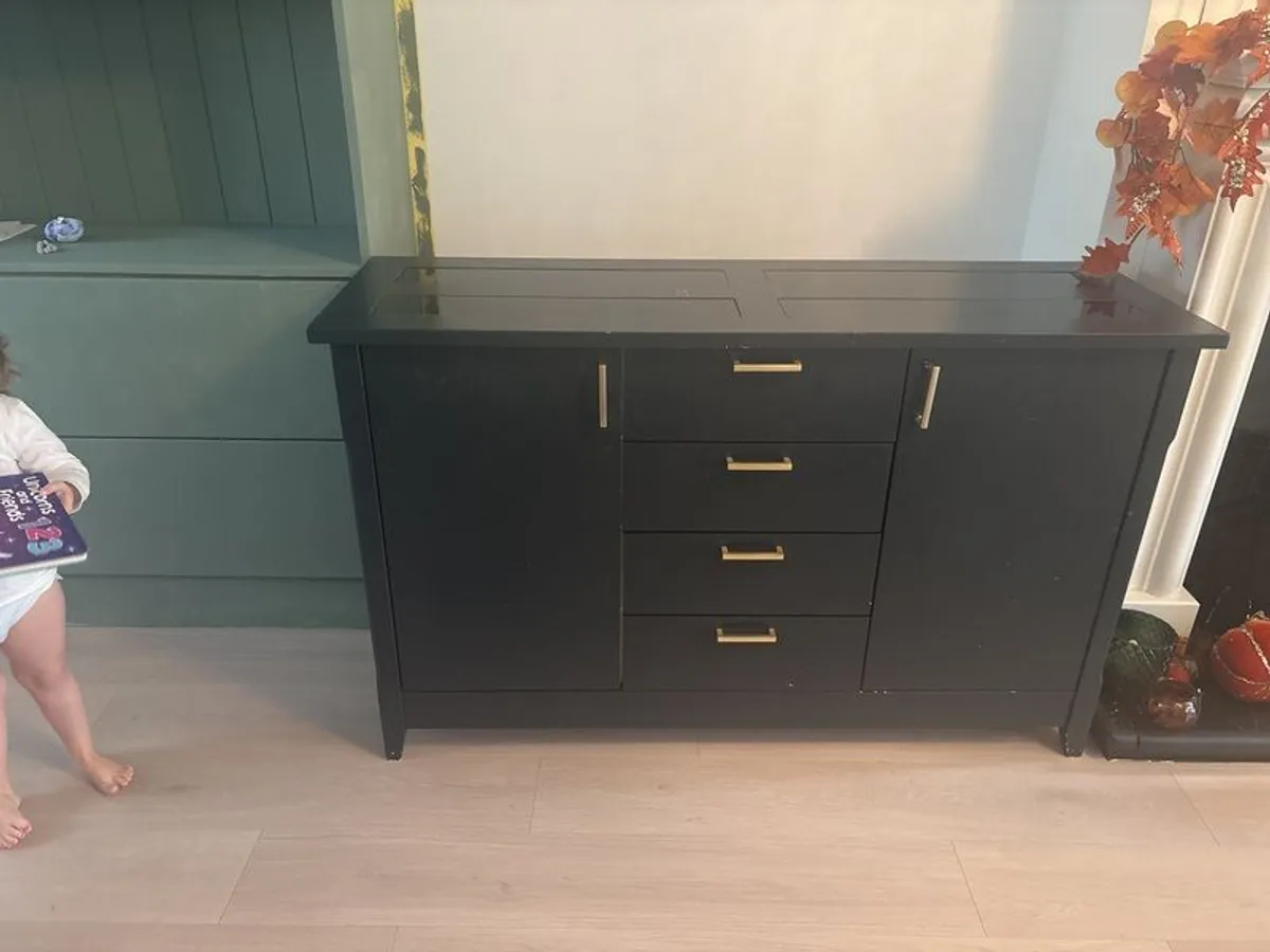 Cabinet - Image 2