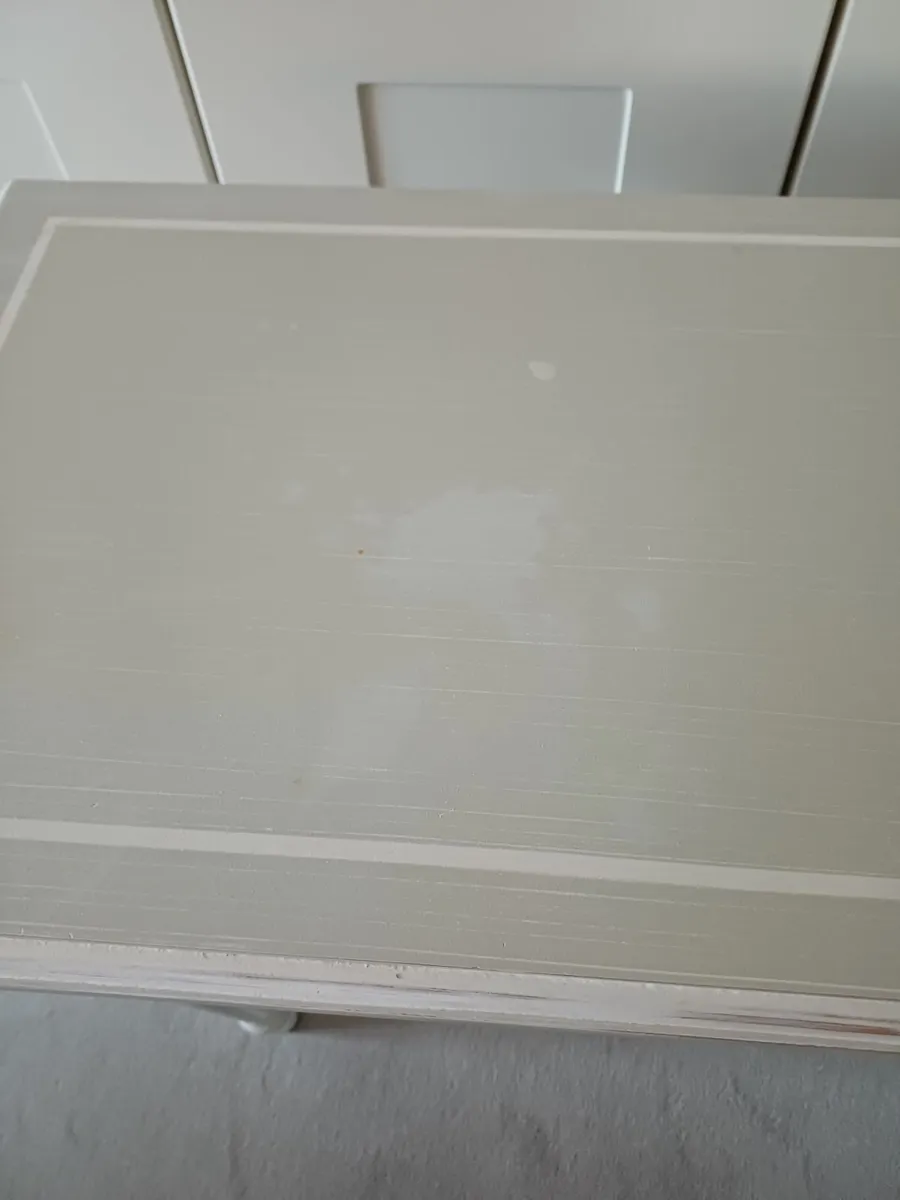 Console Table - Image 2