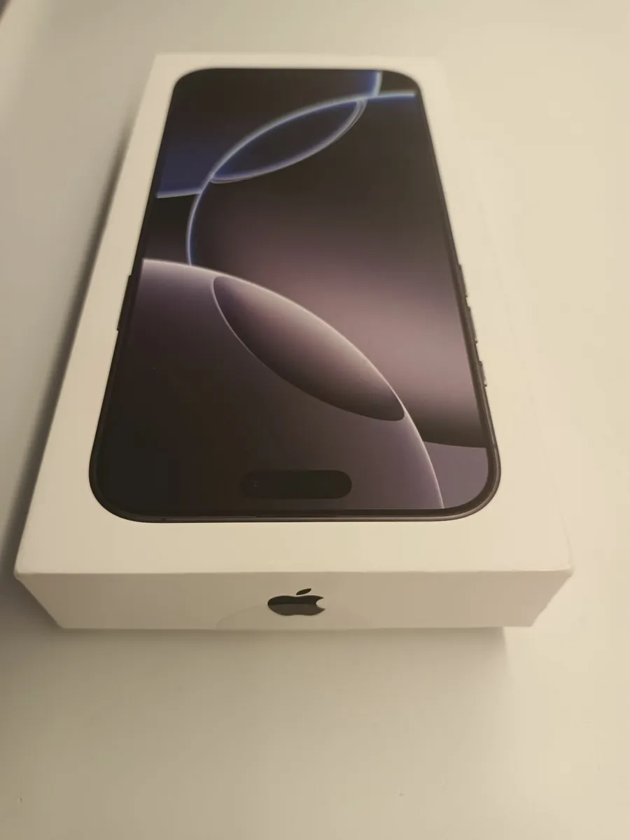 IPhone 16 Pro Max - Image 1
