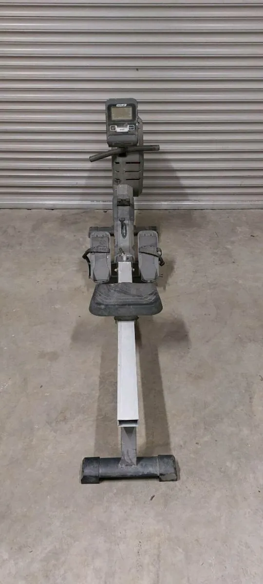 EXCERCISE ROWING MACHINE - Image 2