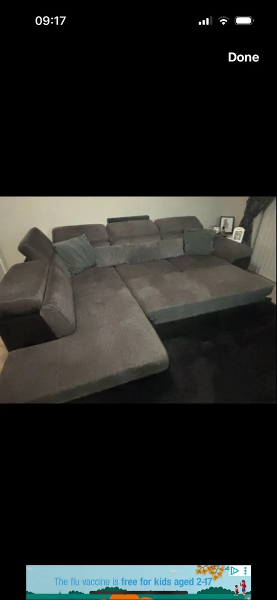 Couch - Image 2