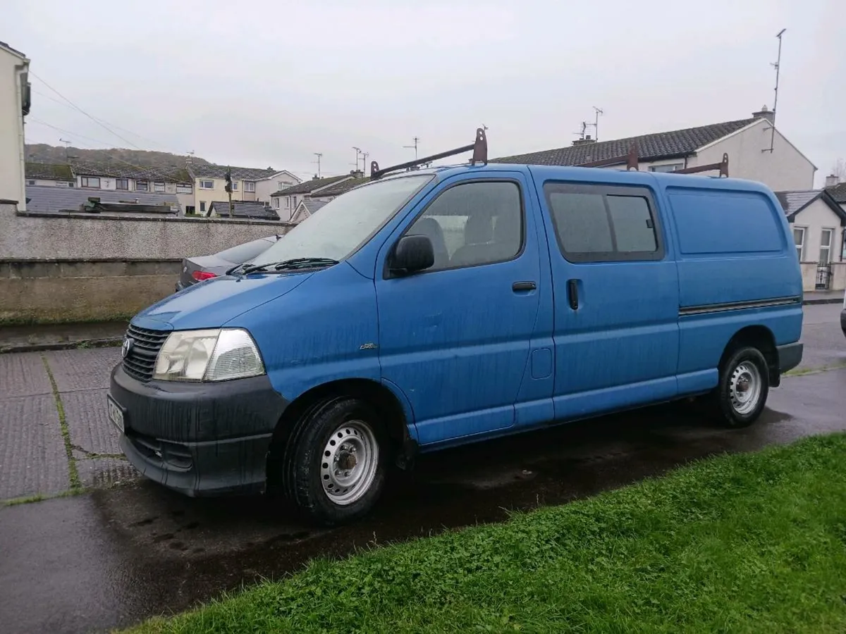 2007 toyota hiace crewcab...tested 04/2026 - Image 1